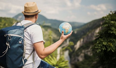 27 сентября отмечается Всемирный день туризма.